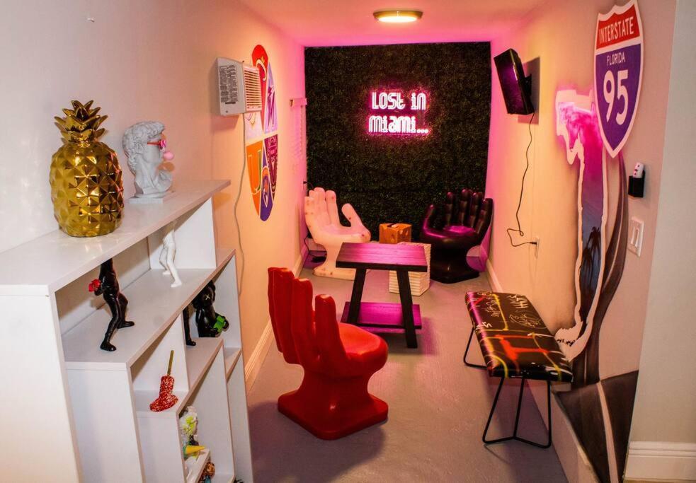 Unique Miami Art Escape W/ Hottub, Arcade & Murals المظهر الخارجي الصورة