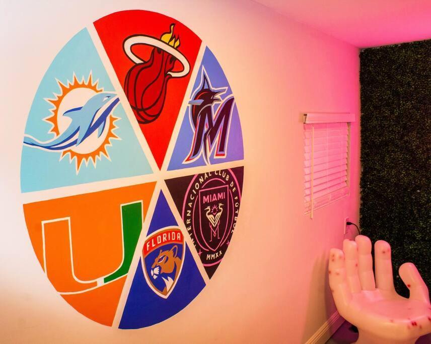 Unique Miami Art Escape W/ Hottub, Arcade & Murals المظهر الخارجي الصورة