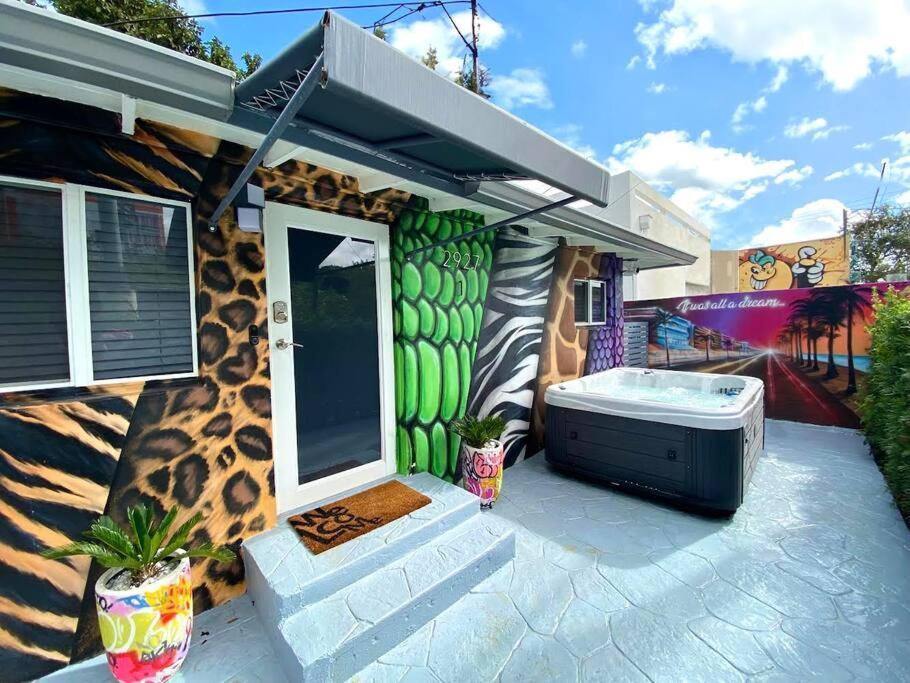 Unique Miami Art Escape W/ Hottub, Arcade & Murals المظهر الخارجي الصورة